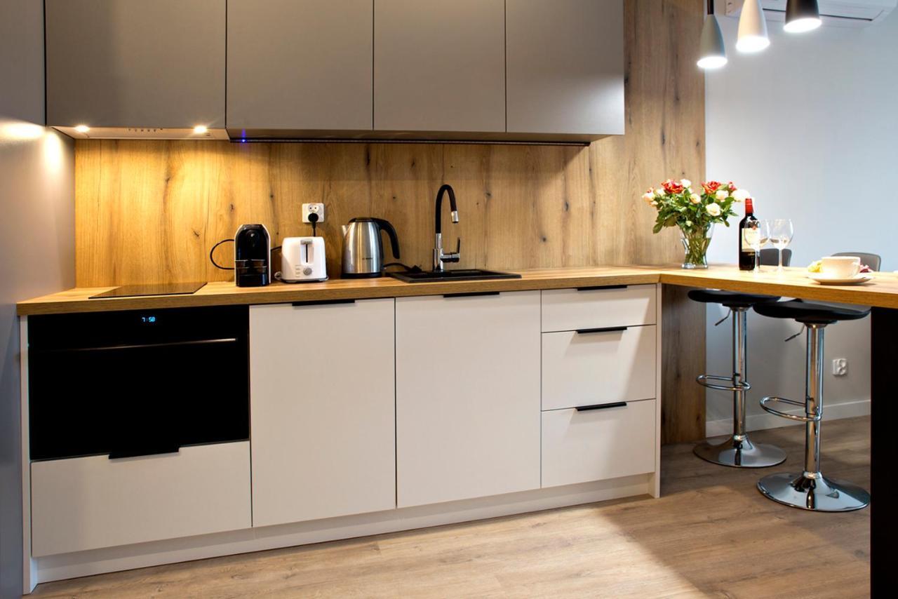 Komputerowa Serviced Apartments By P&O Варшава Экстерьер фото