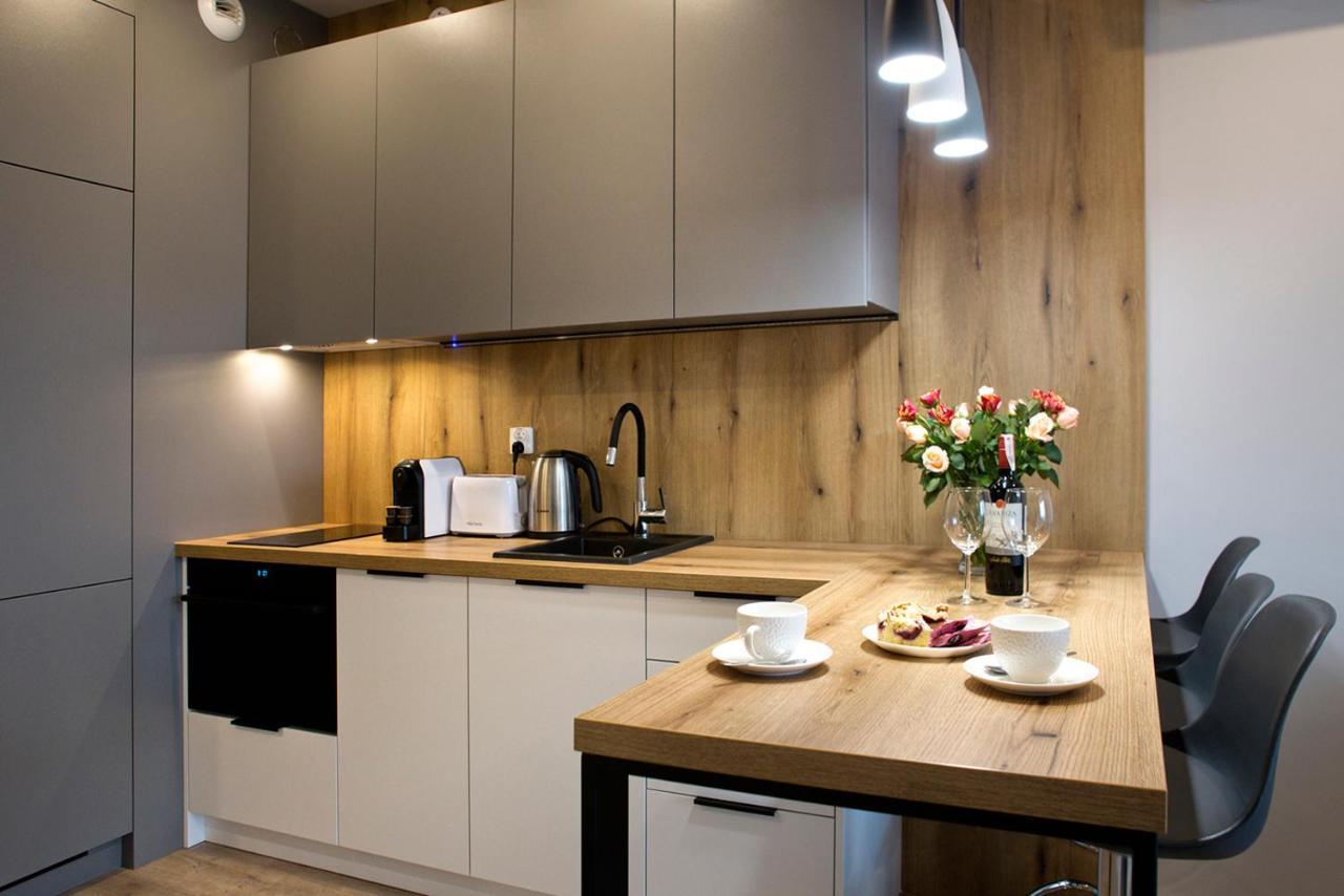 Komputerowa Serviced Apartments By P&O Варшава Экстерьер фото