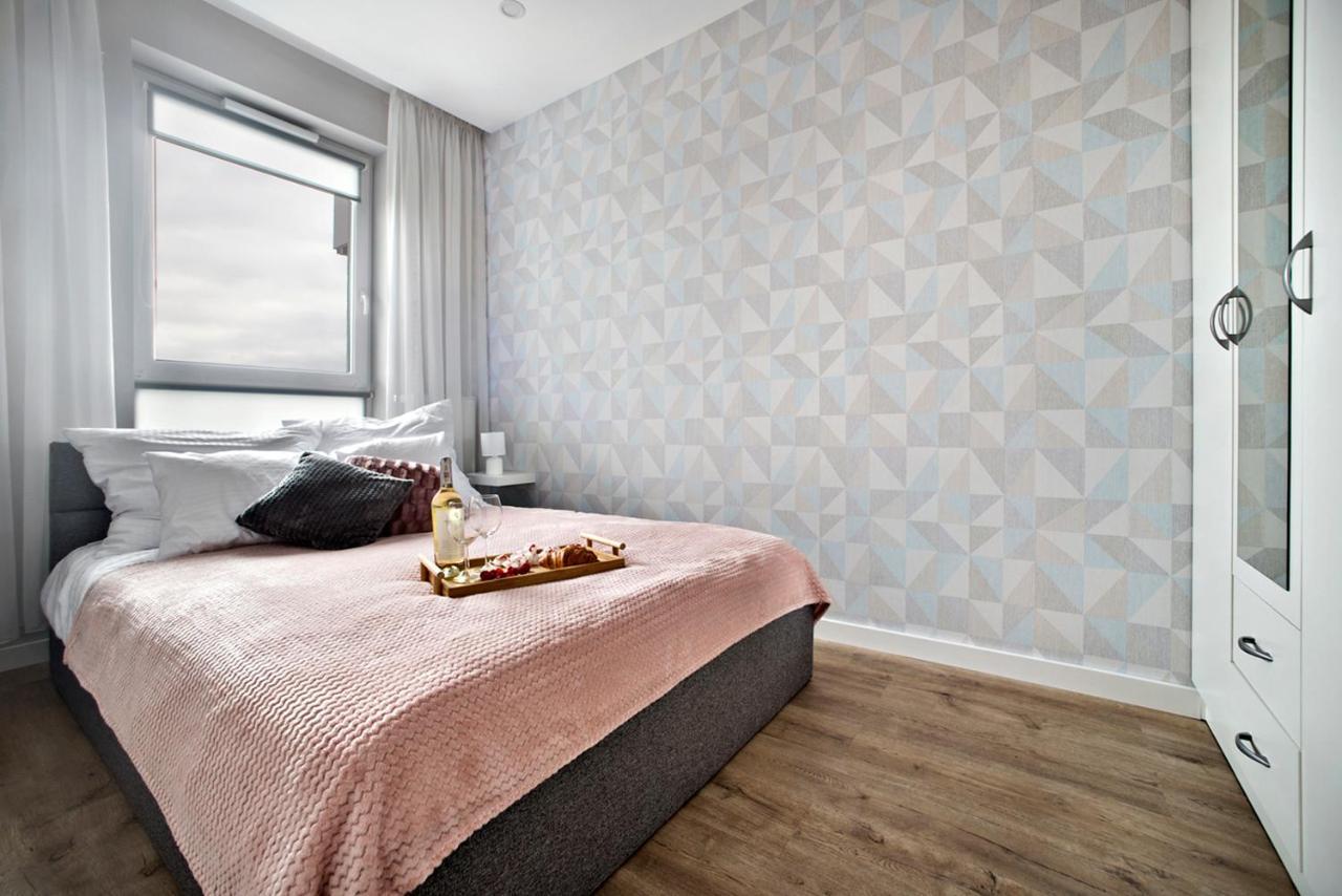 Komputerowa Serviced Apartments By P&O Варшава Экстерьер фото