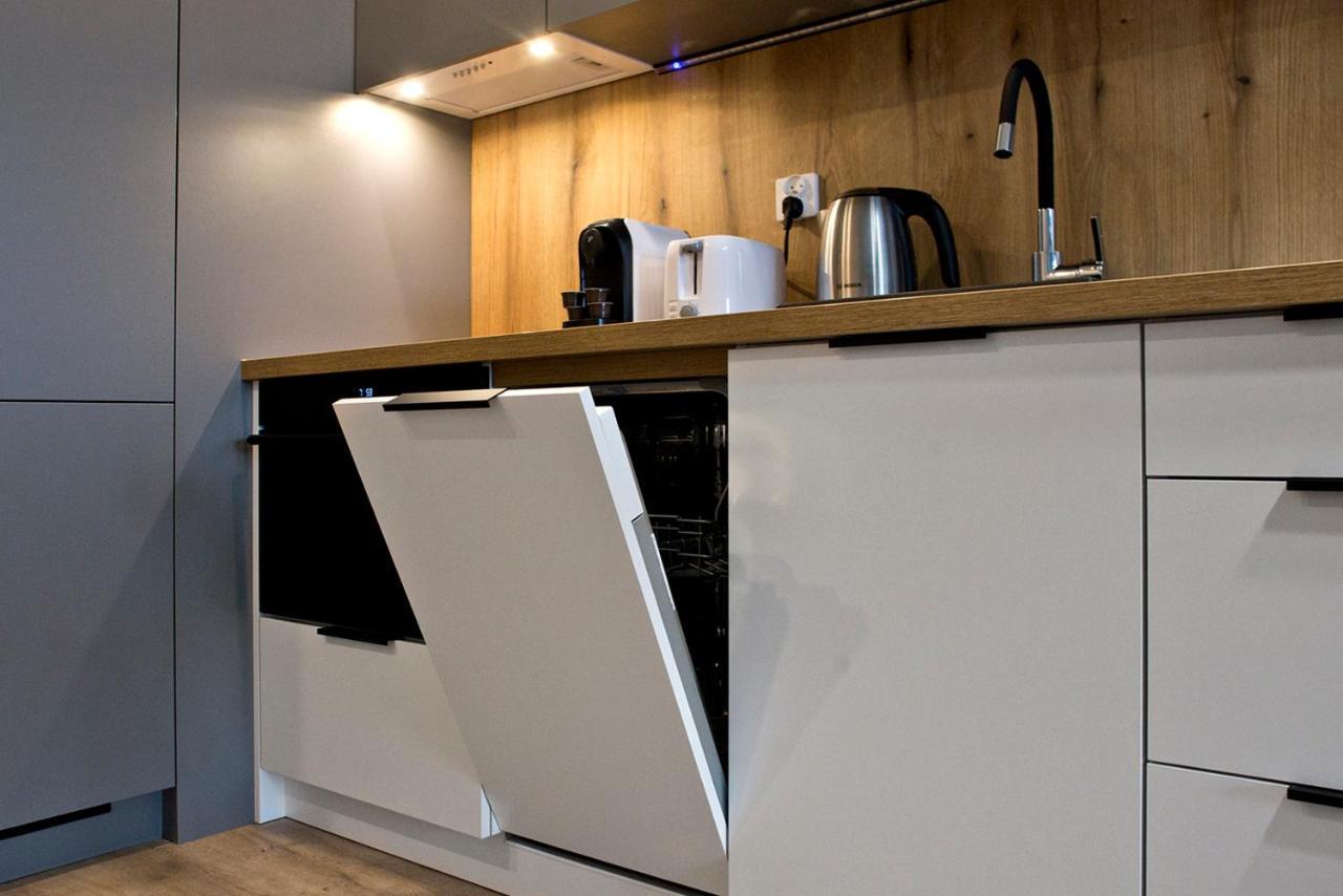 Komputerowa Serviced Apartments By P&O Варшава Экстерьер фото