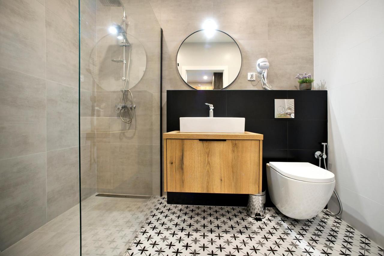 Komputerowa Serviced Apartments By P&O Варшава Экстерьер фото